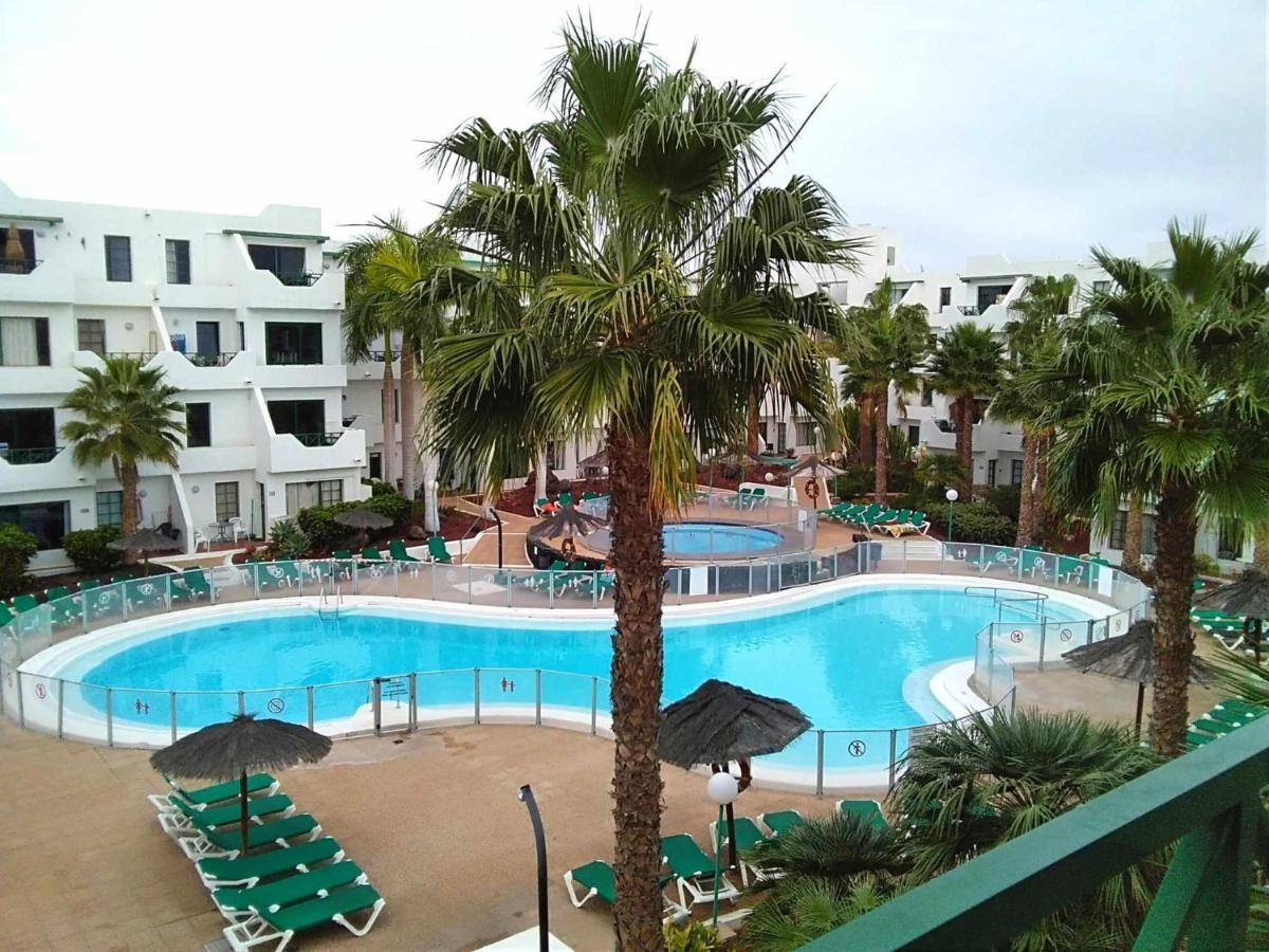 Lovely Apartment Mira With Pool Пуерто дел Кармен Екстериор снимка